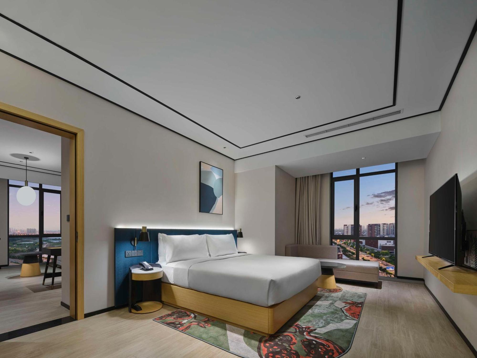 Hilton Garden Inn Tianjin Huayuan Exterior foto