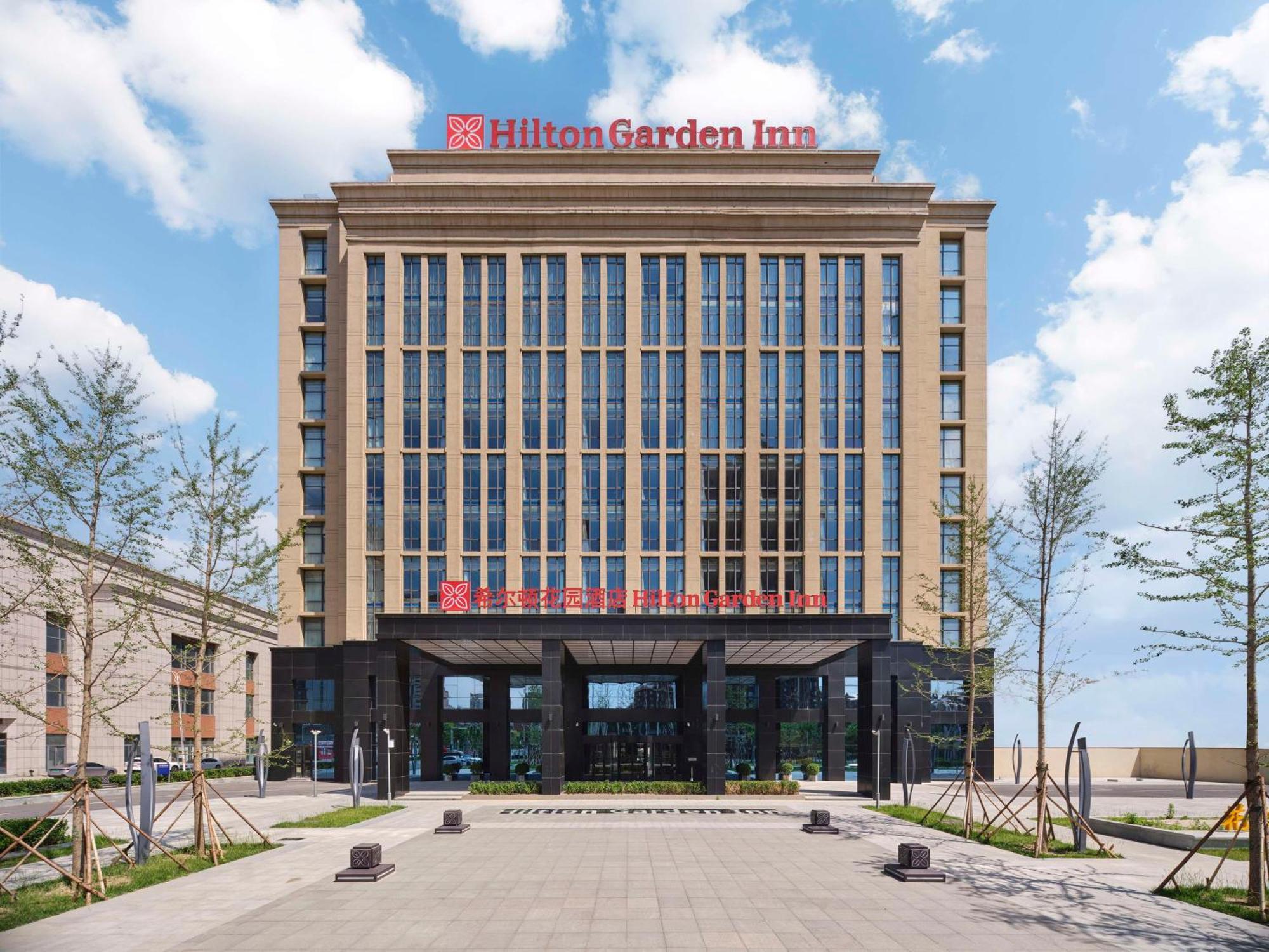 Hilton Garden Inn Tianjin Huayuan Exterior foto